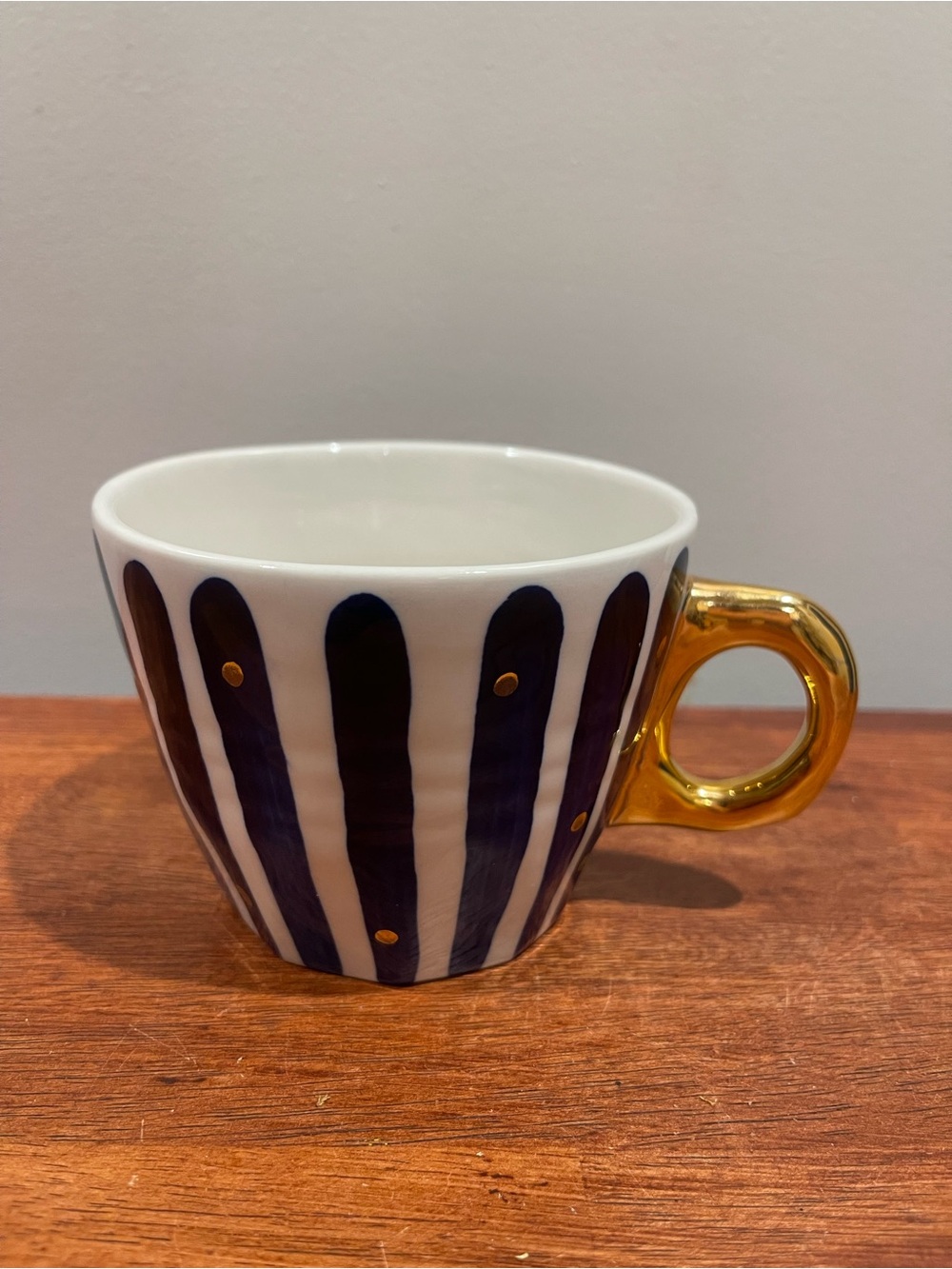 Anthropologie Bridget Bodenham Yesteryear Blue Stripe Gold Handle Coffee Mug Cup
